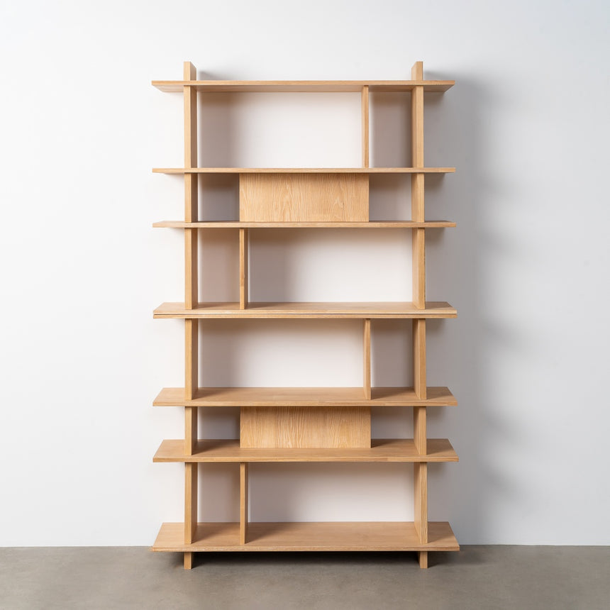 Estantería de madera de caucho en tono natural 120x38x203 cm
