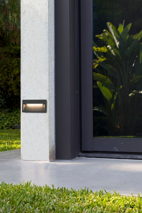 Faro Path Aplique Gris Oscuro Led 9W 3000K