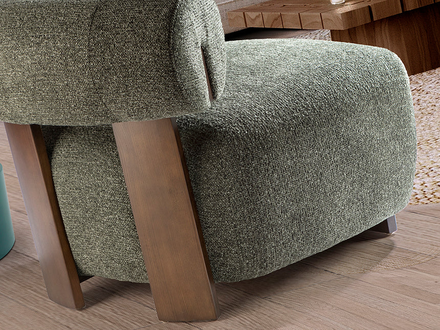 Sillón butaca Schuller Naomi nogal y verde jaspeada y madera 76x69cm 718820