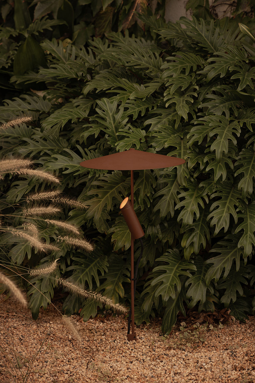 Estaca/Pincho de exterior Faro Clap 63cm LED marrón oxido 3000K IP65 38° 24V 6W 75708-433PDR