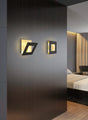 Mantra Dalia Aplique de pared LED 3000K aluminio negro y dorado 8145 - en ambiente