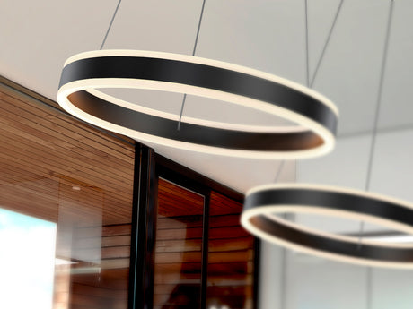 Lámpara de techo colgante Schuller Helia negro 3000K Ø5 - ambiente