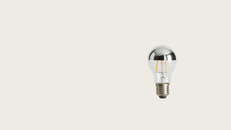 Bombilla LED E27 6W 2700K regulable Aromas B038