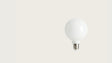 Bombilla LED G95 E27 7W 2700K Aromas B052