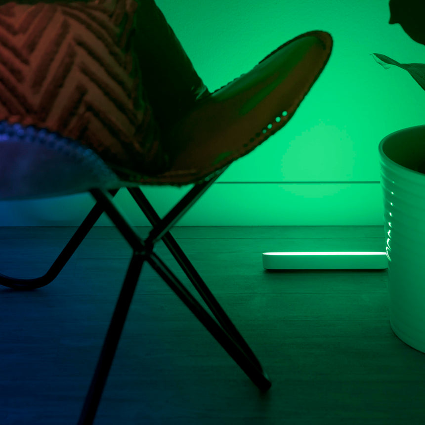 Philips Hue White and Color Ambiance Lámpara de mesa Play blanco RGBW 7W 7820231E7 530lm - imagen 9