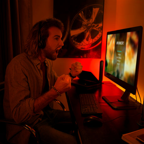 Philips Hue White and Color Ambiance Lámpara de mesa Play negro RGBW 7W 7820130P7 530lm - imagen 8