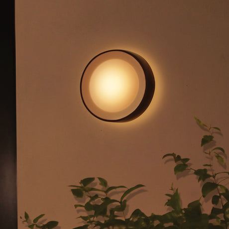 Philips Hue White and Color Ambiance Aplique de pared Daylo negro RGBW 15W IP44 1746530P7 - imagen 4