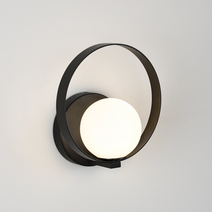 ACB Halo Aplique 16/3815 Negro Texturado/Opal, LED 5W 370lm, CRI90 , LED integrado, Kelvin 2700K-3000K Slide Switch A3815170N
