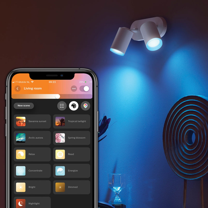 Philips Hue White and Color Ambiance Foco Fugato blanco RGBW 4,2W 800lm 8720169319455 - imagen 3