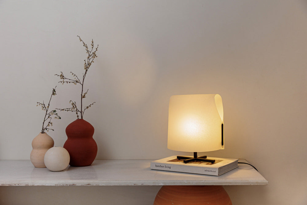 Faro LUANG S Lámpara sobremesa negra/beige 23001-57