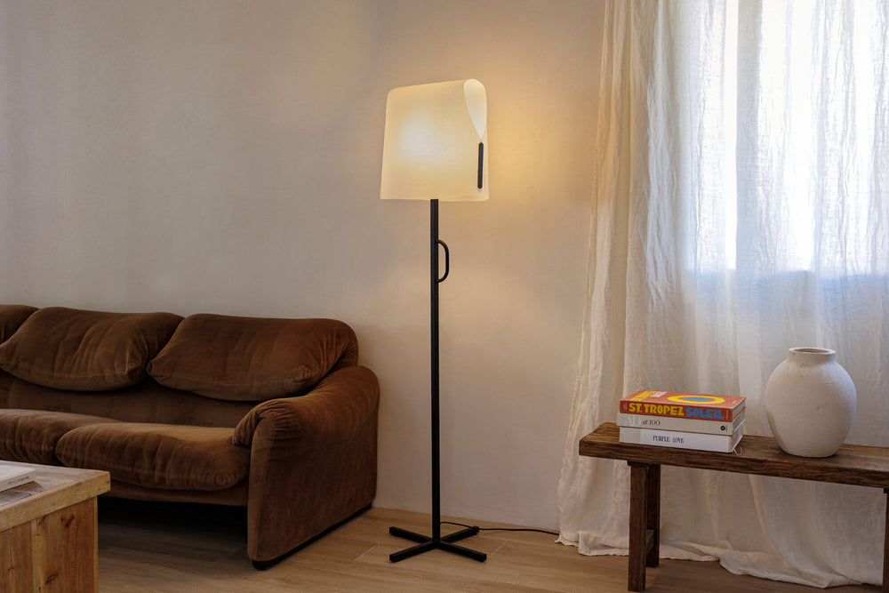 Faro LUANG Lámpara pie de salón negra/beige 23003-59