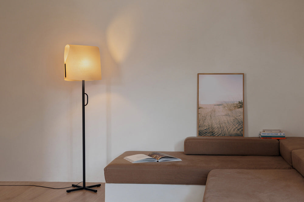 Faro LUANG Lámpara pie de salon negro/camel 23003-60