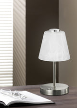 Lámpara de sobremesa Trio Emmy LED níquel mate táctil 3000K R52541907