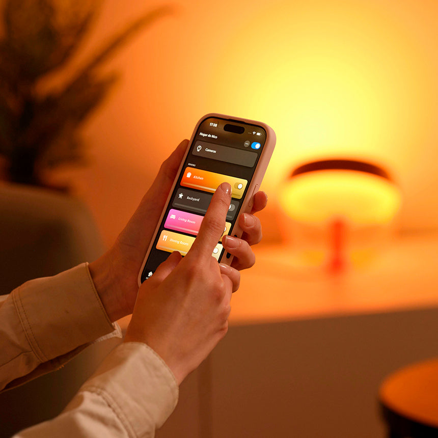 Philips Hue White and Color Ambiance Tira LED flux blanco RGBW 24W 2000lm 310361100