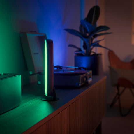 Philips Hue White and Color Ambiance Lámpara de mesa Play negro RGBW 7W 7820130P7 530lm - imagen 3