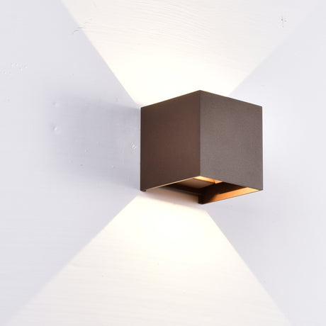 Mantra Davos Aplique exterior LED  IP54 marrón 7650