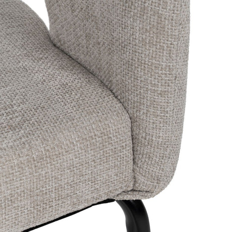 Silla IXIA 612599 tapizada gris con patas negras, detalle del tapizado del asiento