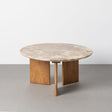 Mesa de centro de piedra natural y madera de mango en beige, vista completa