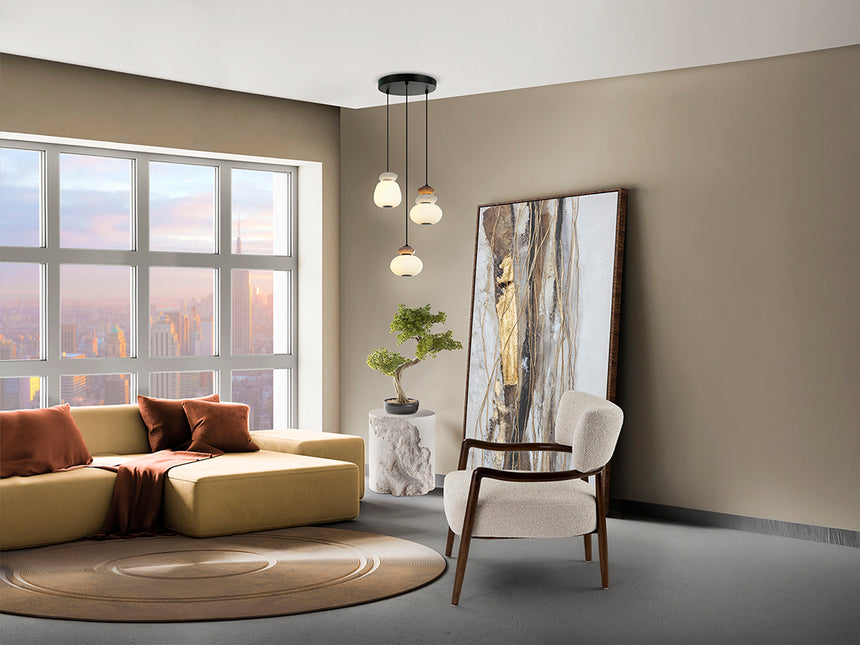 Ambiente oficial con Schuller Mirta 862585, colgante redondo de tres luces con cristal opal y cerámica blanco crudo y marrón claro