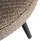 Sillón IXIA 617071 tapizado caqui con estructura metálica negra, textura del asiento y borde